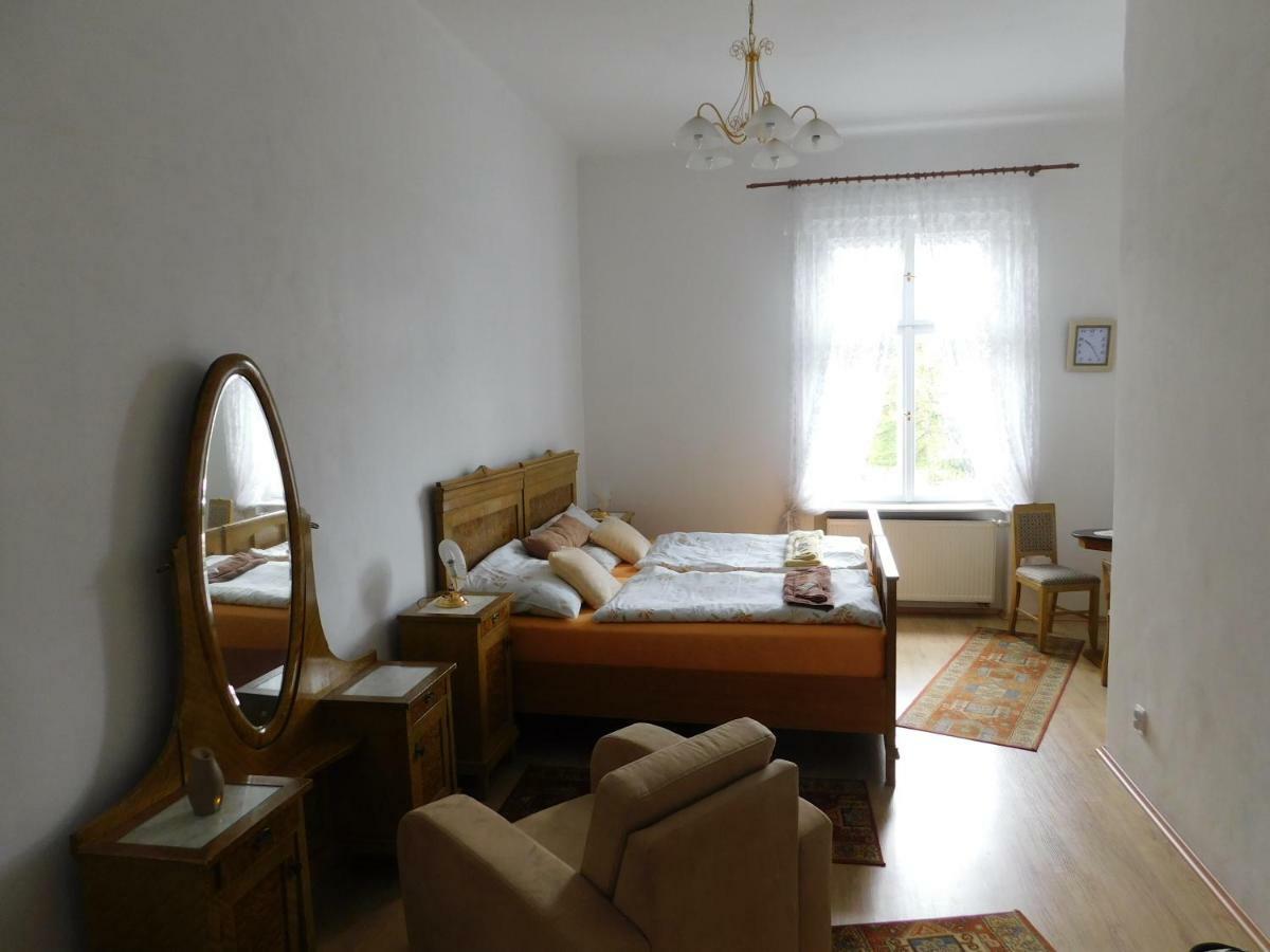Vila Arnau Hostinne  Exterior photo